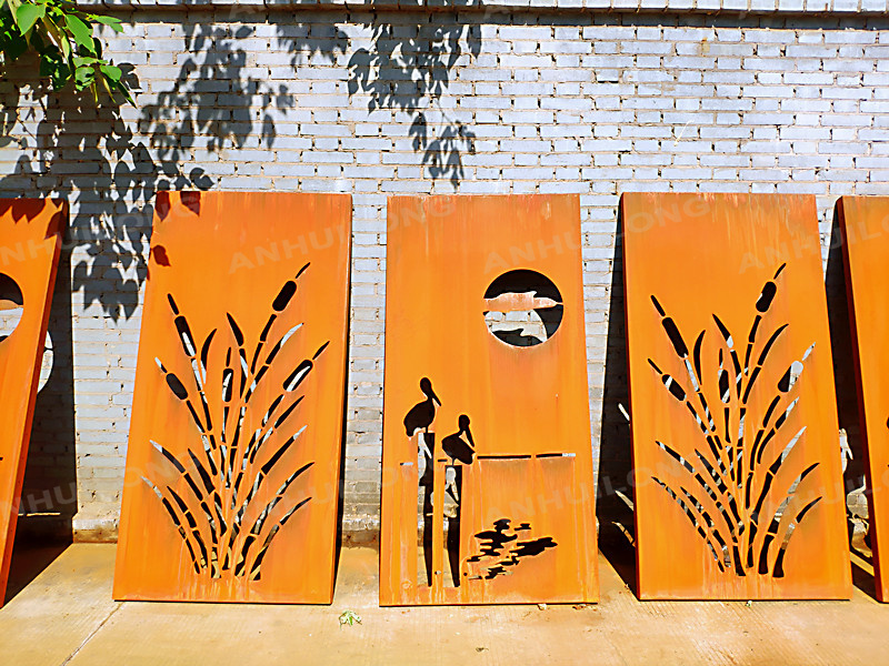 <h3>H&P Building┃Outdoor Privacy Panels</h3>
